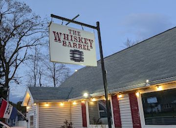 massachusetts/pioneer-valley/bar/the-whiskey-barrel