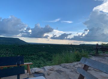 cambodia/oddar-meanchey/bar/love-restaurant-o-smach