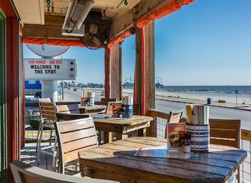 texas/gulf-coast/bar/the-spot