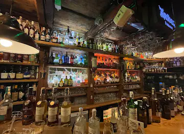 The BLACK STUFF Irish Pub & Whisky Bar