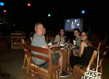 tanzania/mount-kilimanjaro/bar/the-tree-club