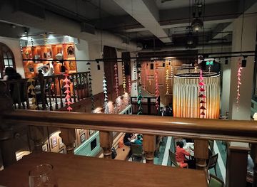 india/east-india/bar/peter-cat