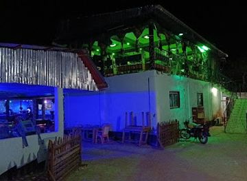 central-african-republic/carnot/bar/snack-bar-mt-1-berberati