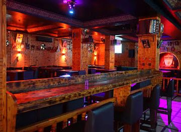 morocco/fes/fes-jdid/bar/british-saloon