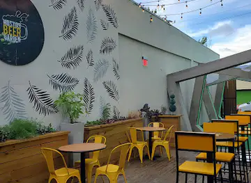 Hostos Beergarden