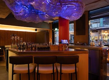 norway/akershus/bar/tjeld-cocktails-oysters