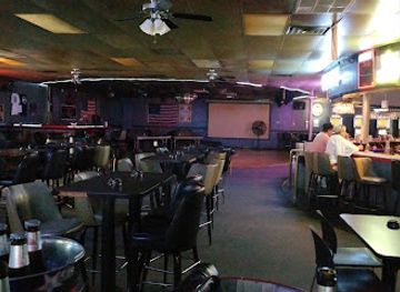 oklahoma/cross-timbers/bar/landing-zone-dance-night-club-bar-diner