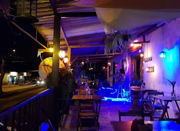 brazil/chapada-dos-veadeiros-national-park/bar/emporio-randevu-gastrobar