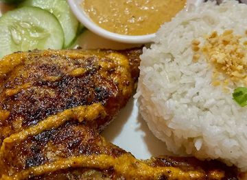 philippines/legazpi/lignon-hill-nature-park/bar/peri-nice