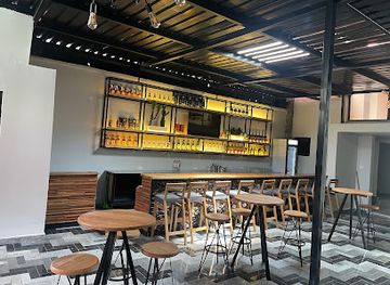 ethiopia/addis-ababa/arat-kilo/bar/hotspot-addis-bar-and-restaurant