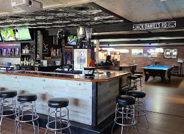 idaho/nampa/bar/the-tilted-ace-sports-bar