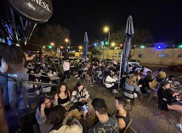 israel/negev-desert/bar/roots-bar-kitchen