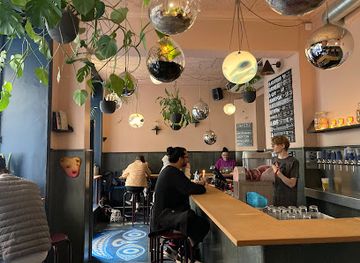 sweden/stockholm/bar/omnipollos-hatt