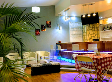 haiti/pic-la-selle/bar/viche-lounge-bar-and-restaurant