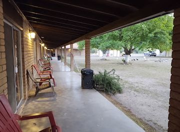 arizona/gila-county/bar/roosevelt-resort-restaurant