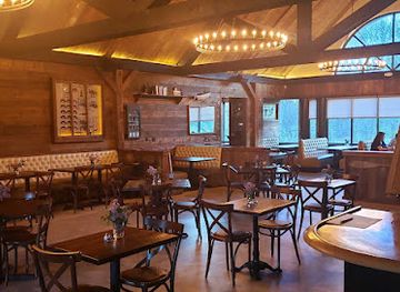 new-jersey/mountain-creek-ski-resort/bar/the-glenwood-the-underground