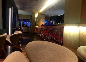 mauritius/rochester-falls/bar/backstage-lounge-bar-at-hennessy-park