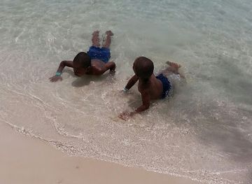 jamaica/montego-bay/bar/musiq-bar-lounge