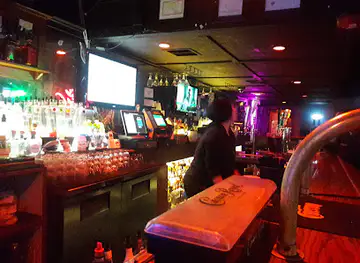 99 Bottles & Cocktails
