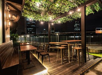 singapore/labrador-nature-reserve/bar/hopscotch-gillman-barracks