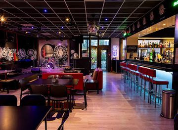 italy/lombardy/bar/the-bank-food-drink-with-music