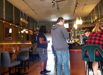 missouri/missouri-rhineland/bar/bar-vin-wine-spirits