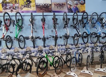 afghanistan/herat/bar/donyaye-bicycle