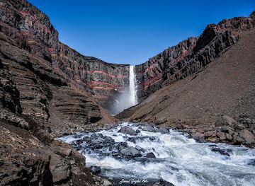 iceland/hengifoss-waterfall/bar/hengifoss