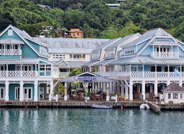 saint-lucia/marigot-bay/bar/hurricane-hole