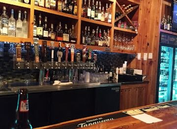 alabama/montgomery/bar/pine-bar-old-cloverdale