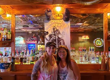 utah/sundance/bar/dime-horseshoe-bar