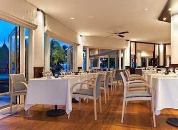 new-caledonia/south-province/bar/le-sextant