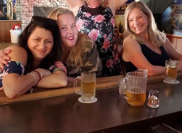 california/huntington-beach/bolsa-chica-state-beach/bar/hyroy-s-bar