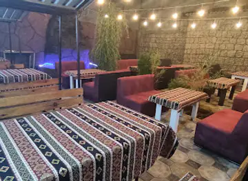 Başqa Yer Pub