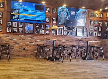 kansas/lawrence/bar/logie-s-on-mass