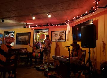 idaho/sandpoint/bar/the-back-door