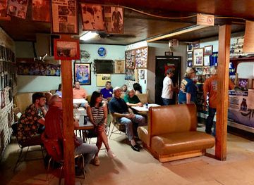 louisiana/chenier-plain/bar/fred-s-lounge