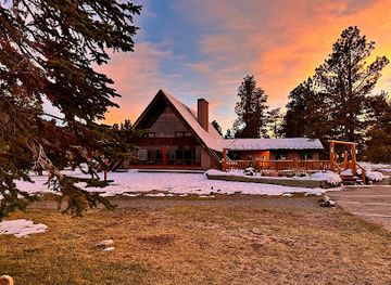 utah/flaming-gorge-national-recreation-area/bar/red-canyon-lodge