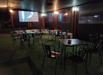 portugal/ribatejo/bar/feelings-drinks-foods