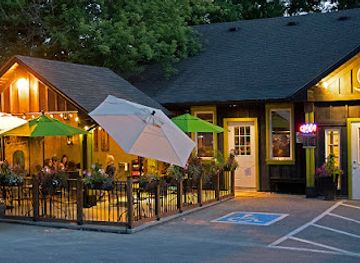 canada/yukon/bar/twisted-lemon-restaurant-boutique-inn