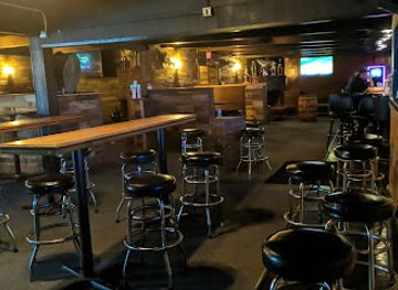 california/sacramento-valley/bar/the-cinder-s-bar