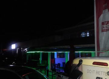 guyana/pomeroon-supenaam/bar/shooters-bar