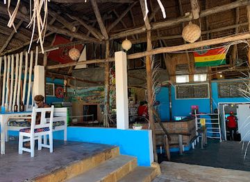 mozambique/banhine-national-park/bar/dino-s-restaurant-bar