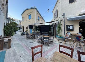 cyprus/pissouri-village/bar/iron-horse-bar