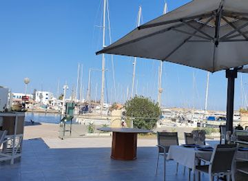 tunisia/monastir/bar/restaurant-marina-the-captain