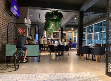 jamaica/montego-bay/rose-hall/bar/hilton-rose-hall-cafe-and-coffee-shop