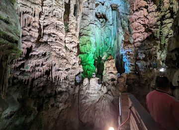 gibraltar/st-michael-s-cave/bar/gibraltar-cable-car