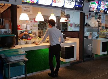 singapore/woodlands/bar/the-crowded-bowl