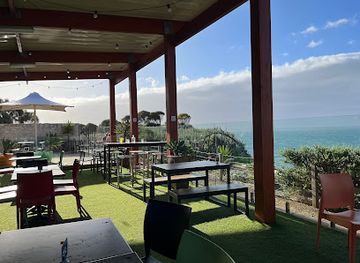 australia/kangaroo-island/bar/penneshaw-pub