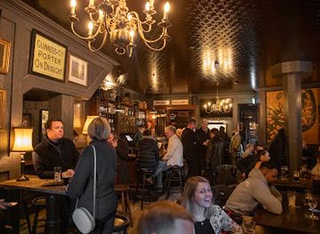 ireland/dublin/merrion-square/bar/maher-s-pub